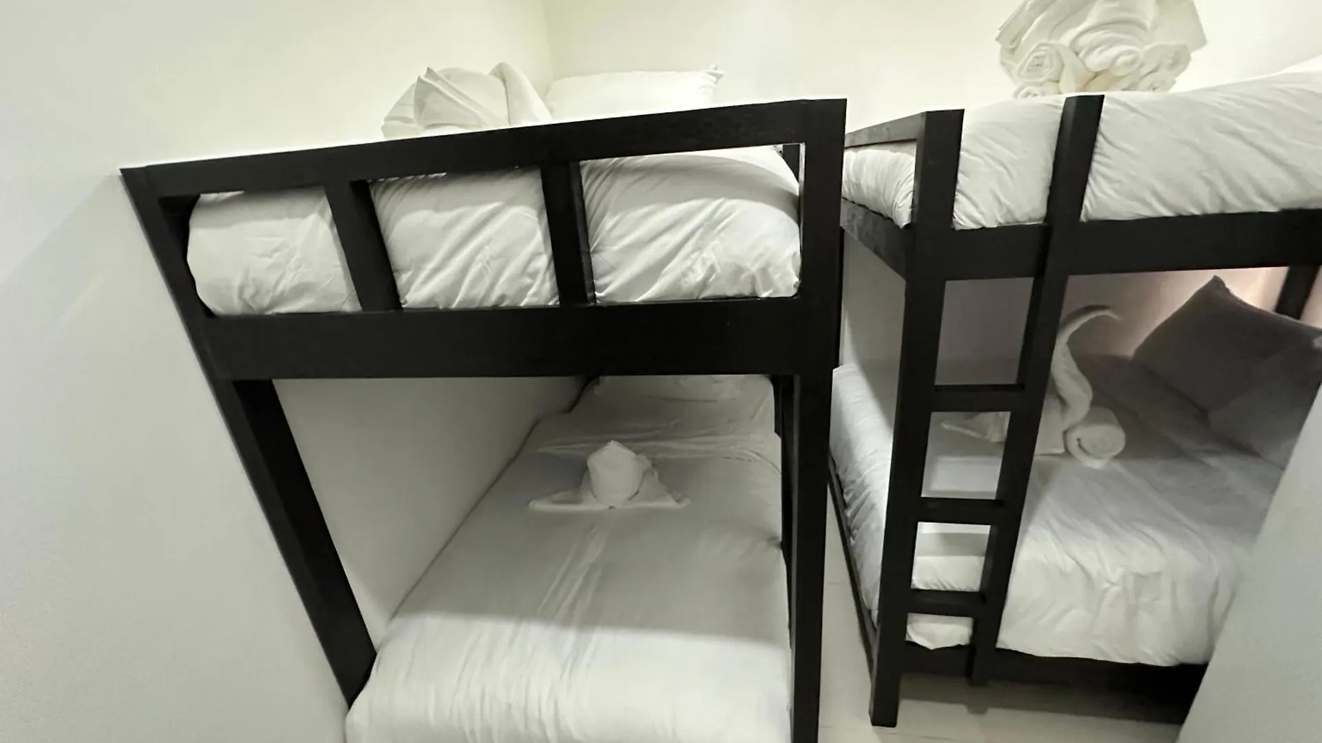 Blackrock Luxury Downtown Home Near Sm Ecoland Roxas Coastal Road Davao City Filippinerna